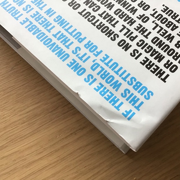 Be Useful: Seven Tools for Life by Arnold Schwarzenegger Hardcover FLAW - Picture 7 of 11